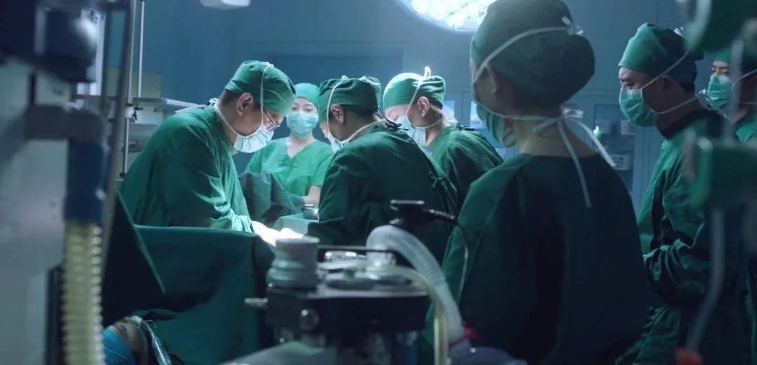 30岁,我在北京体验了一个人做手术