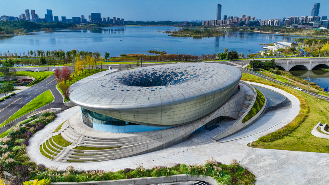 “00后”最爱的城市，为什么是成都？