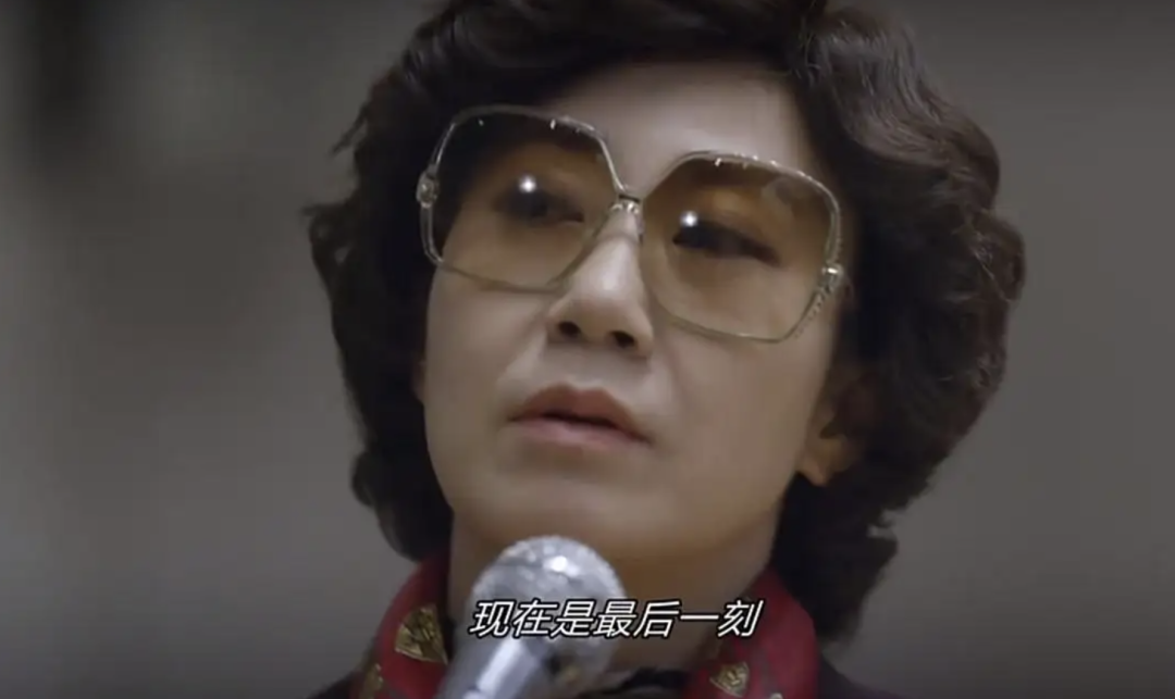 一生要强的我妈,没上过大学也要学英语