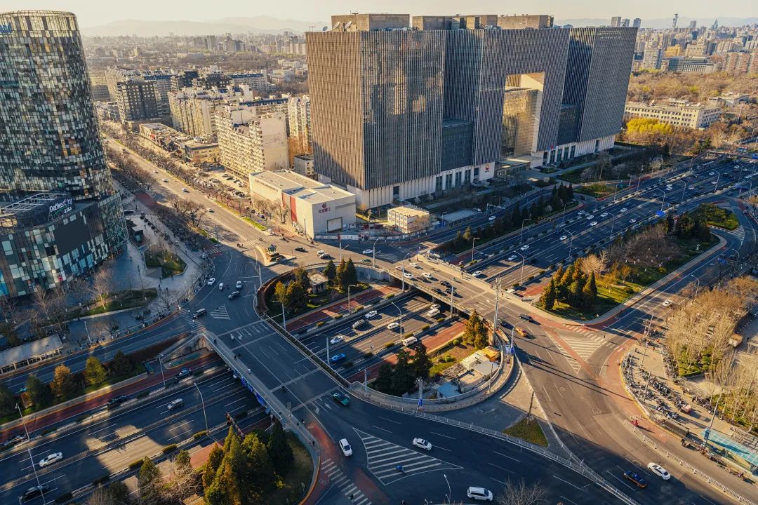 究竟是哪些瞬间，让你爱上一座城市？