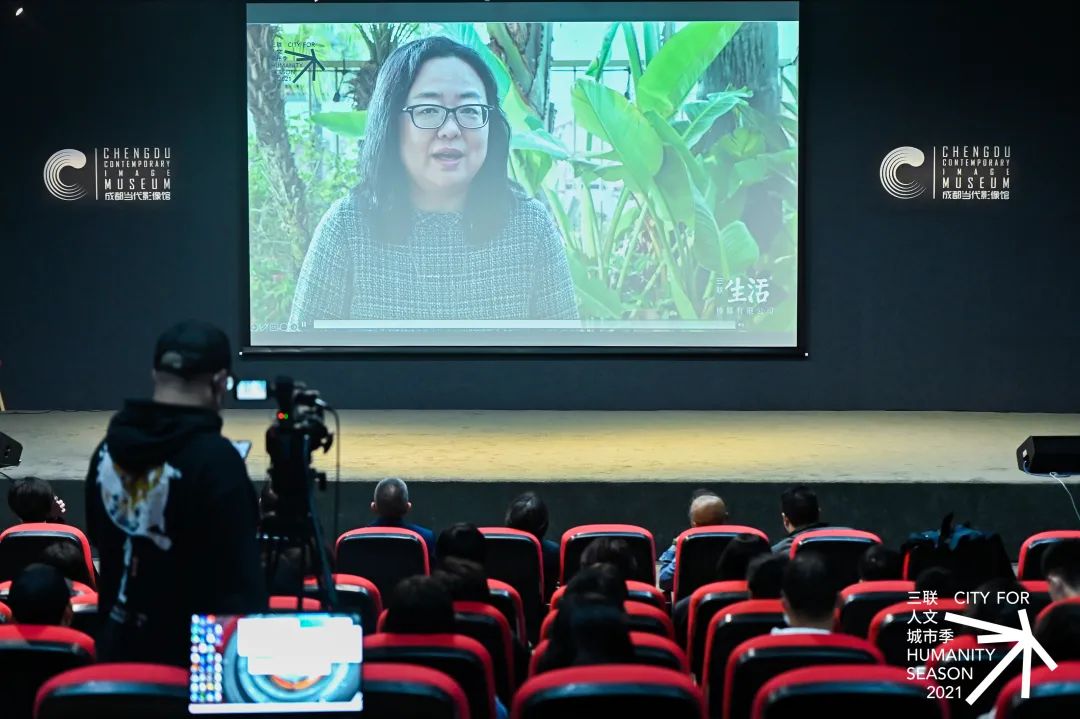 影像如何记录城市,又如何记录城市中的人?