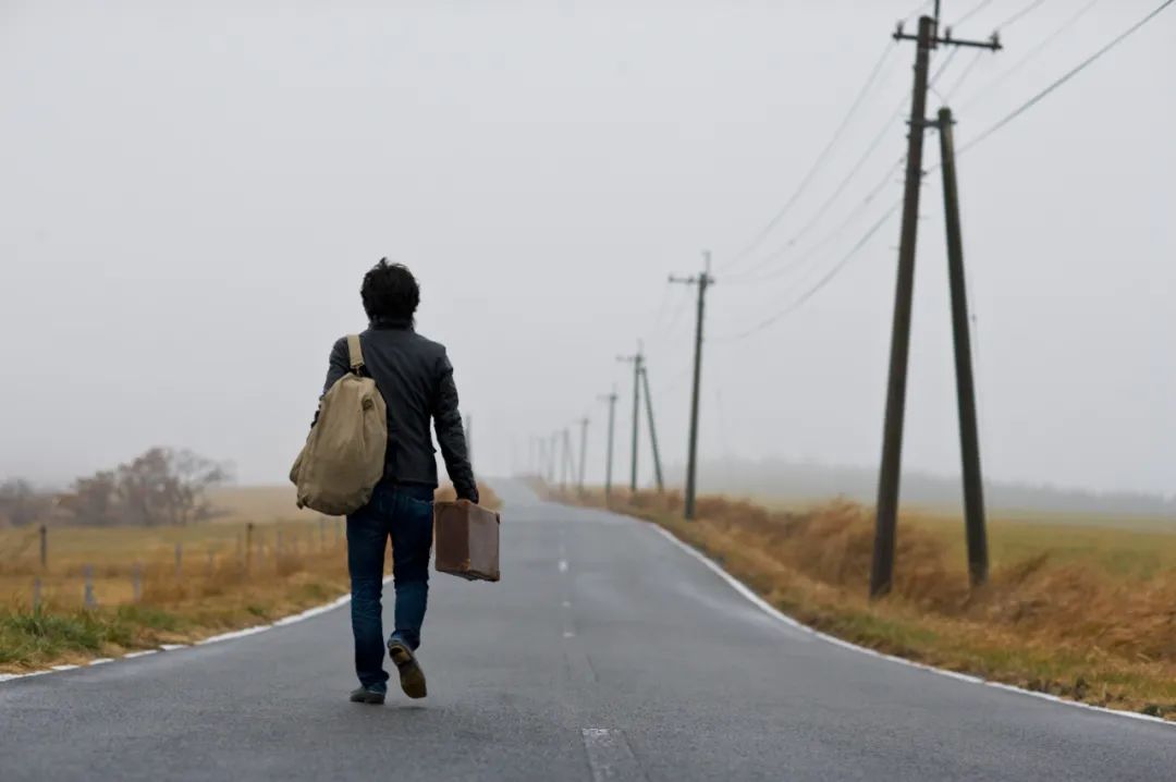 天门山跳崖:四个决绝赴死的农村青年
