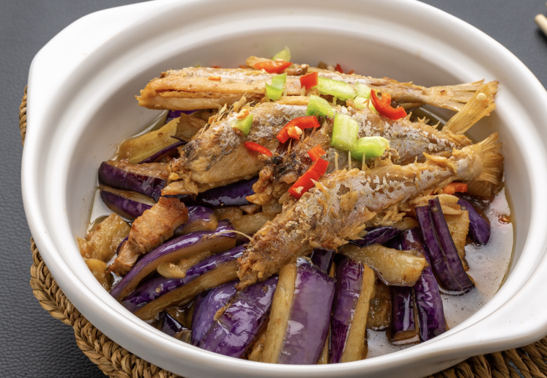 『其实,咸鱼如果加油(煎),确实也有翻身的机会,而且还很好味呢.